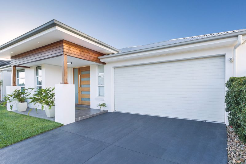 panelift_garage-door-taree